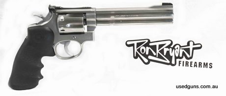 Smith & Wesson 617 22 LR 6 shot revolver in good nick. Next day freight from WA can be arranged to a dealer of your choice