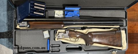 682 Gold E, beautiful Gun, Adjustable stock, palm swell, very little use, case included. Only selling because its become a safe queen.