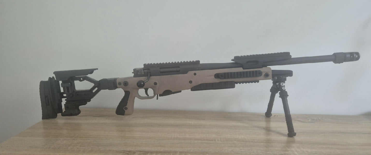 Accuracy International AI-AT LE, this is the law enforcement edition with the AX folding buttock, also comes with AI night vision bridgemount, RRS arca rail, AI