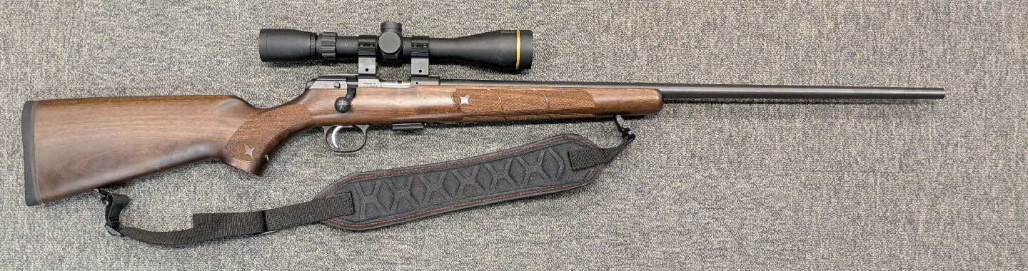 A CZ 457 American in 22LR in very good condition. This rifle comes fitted with a Leupold VX-Freedom 3-9x40 scope and mounts. This rifle is classed as very good 