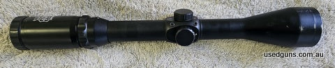 Top quality German scope with 4A reticle this is a late model scope with one inch tube slight rub mark on objective bell and another mark on one of the adjustme