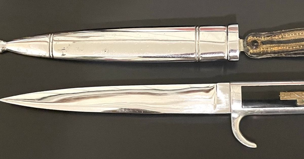 Model 1932 Italian MVSN fascist dagger