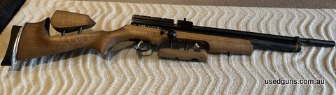 Modified Webley Raider 10 PCP in very good condition. Stock has been modified with a fixed raised cheek piece and fixed forehand 'hamster' as well as adjustable