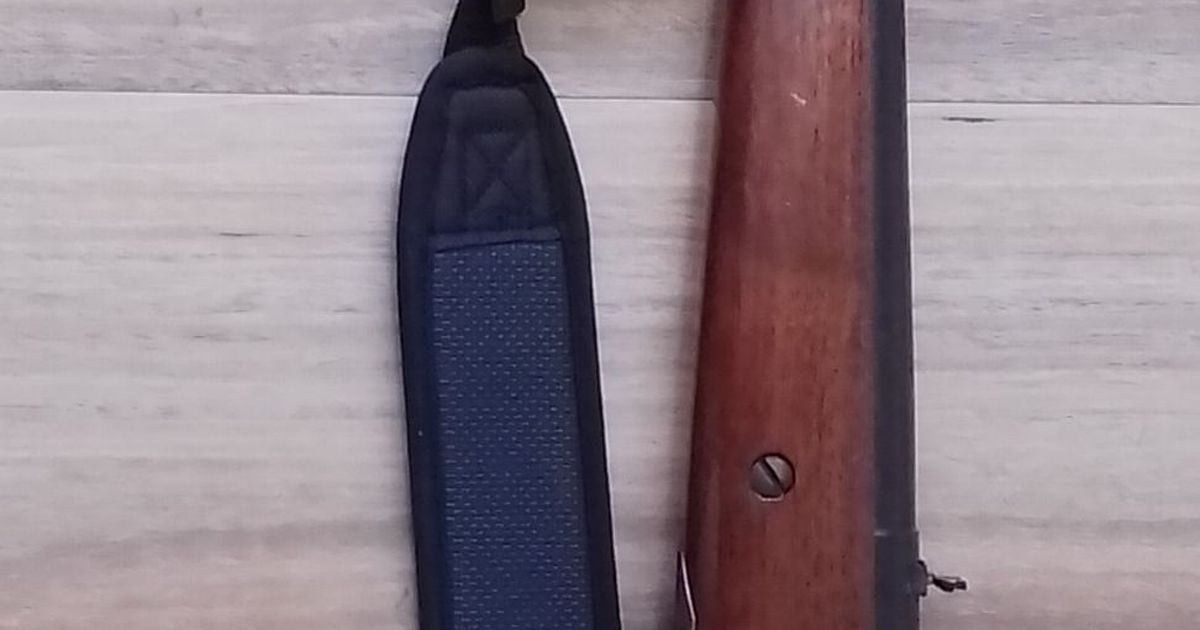 Mossberg 195KA 12g bolt action shotgun