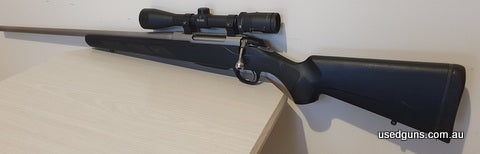 Very good condition lefthanded T3 . Limbsaver recoil pad , reloading dies (hornady) included.