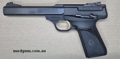 Comes with 1 magazine and works well.