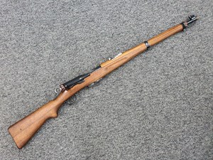 SWISS
SCHMIDT RUBEN
1889/1900 SHORT RIFLE
7.5X55, 6 SHOT
STRAIGHT PULL ACTION
EXCELLENT BORE
MANUFACTURED 1908
MATCHING NUMBERS
ORIGINAL LEATHER SLING
& MUZZLE CAP
#12757

EXC $1290