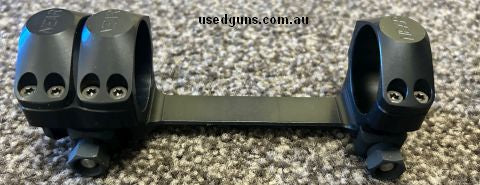 34mm NEAR Manufacturing Alphamounts. They present in as new condition. Near Alphamounts are widely regarded as one of the best scope rings in the world. Price i