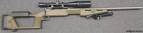 Savage 112 in very good condition. 20mm diameter heavy target barrel with shiny bore and strong rifling. Comes with TASCO 6-24x44 and bipod. Minor external blem