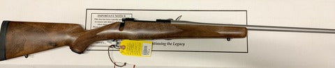 Having a clean out and this one remains New and Unfired so time to move it on. Limited Edition 1 of 1000 factory Kimber 84m. Price is firm and includes postage 