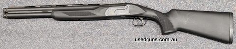 Akkar Churchill 12G with black action and 20" barrels in excellent condition. Looks like it has hardly been used. Comes with five interchangeable chokes, and fa