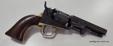 1849 Colt Pocket Pistol. 31 with stagecoach scene. Manufactured 1862. Comes with 1kg of powder and 200 balls.