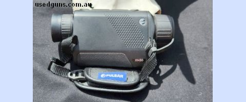 Great condition, works perfectly. Comes with padded carry case.